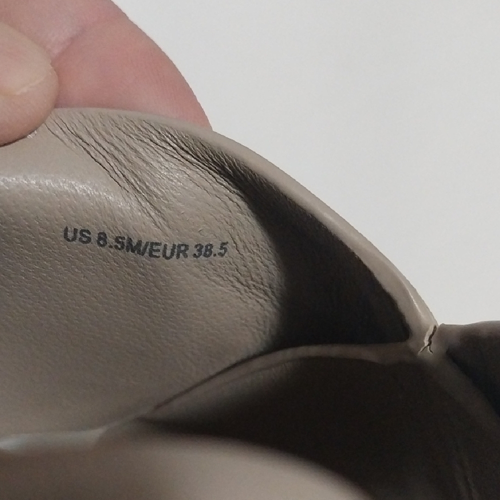 Vince Jenaya-B‎ Flatform Slingback Sandals - Picture 12 of 12